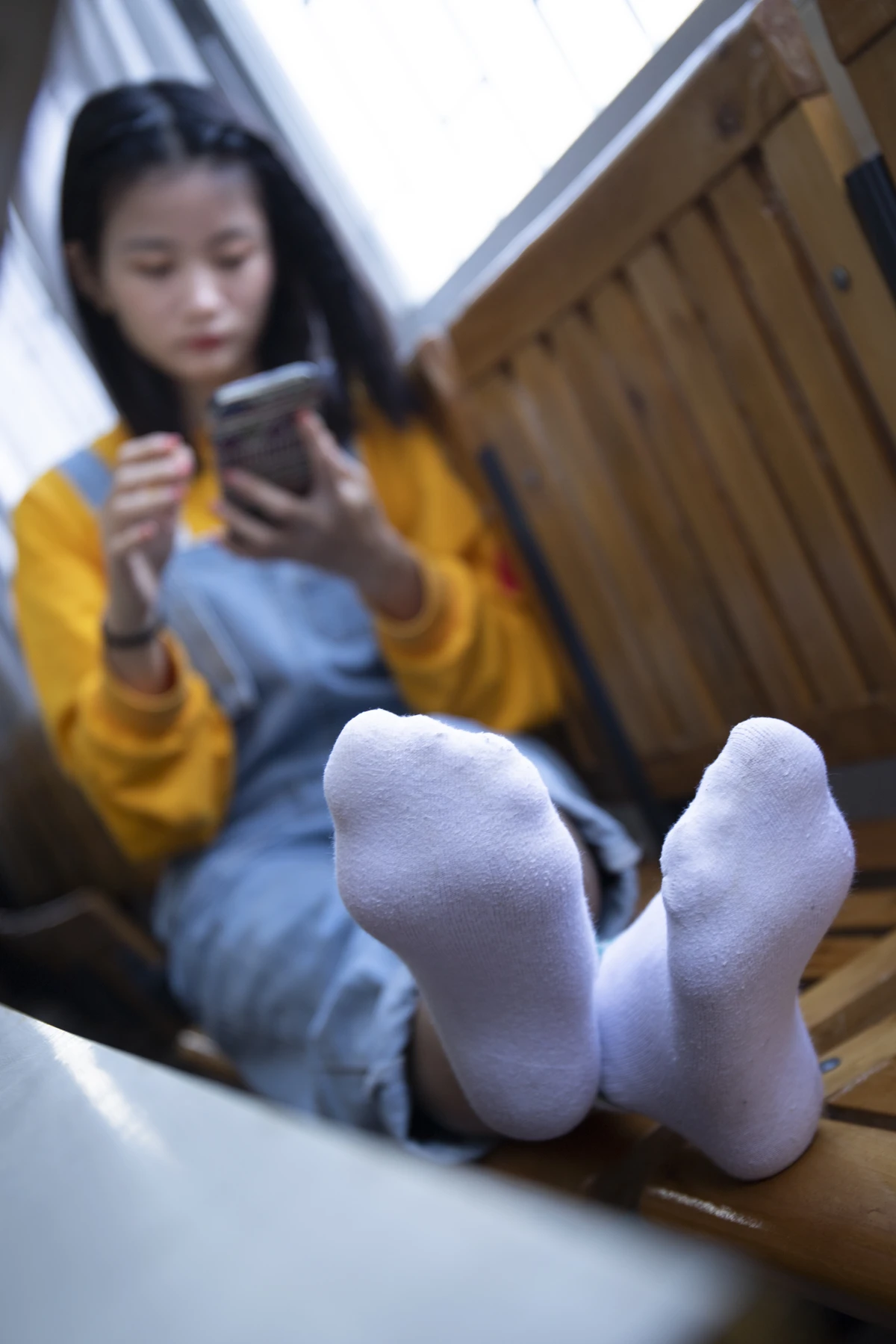 [Mzsock] NO.019 From a tricky angle, Sichuan girl Linlin shows off her beautiful feet in the classroom Southern football skills#[121P]-36