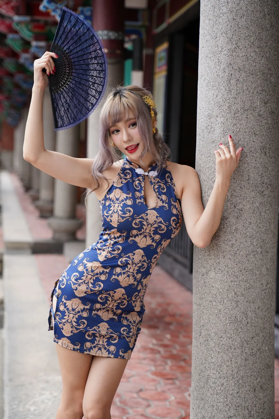 [Mzsock] NO.149 Xue Kaiyun blue flower short cheongsam with high heels and beautiful legs street photography#[105P]-78