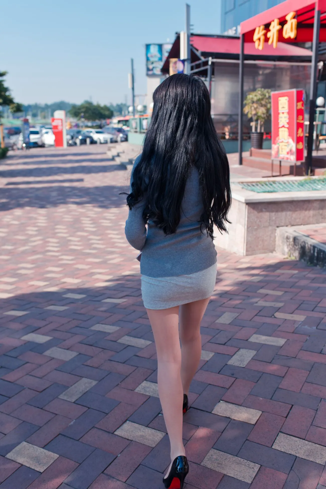 [Mzsock] NO.084 The cute girl in short skirt and silk stockings in the leisure bookstore street photography#[79P]-73