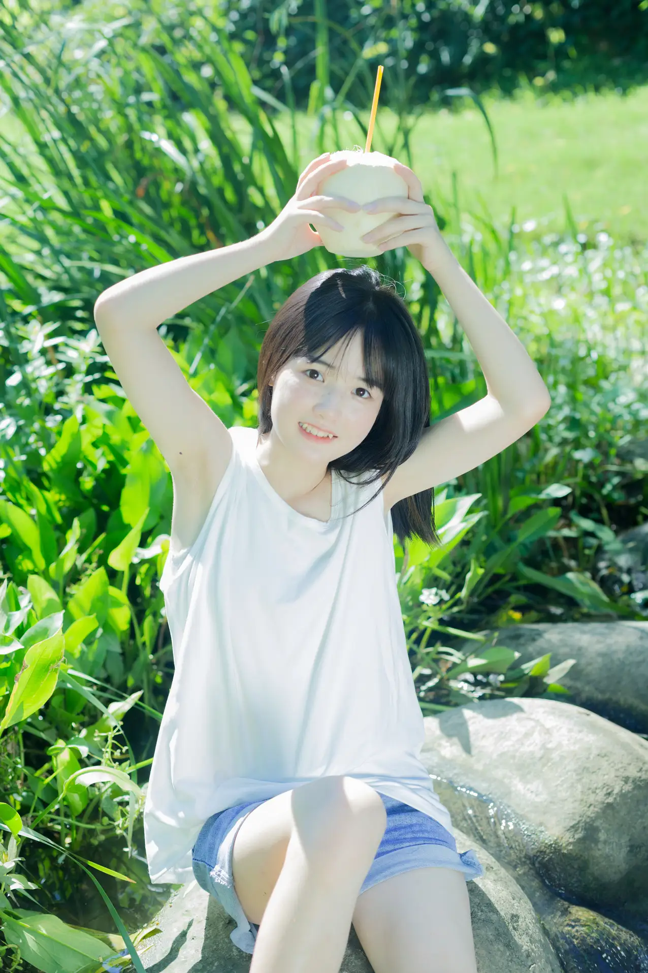 [YITUYU] 2022.08.14 Vol.1703 – Wet Xiaoyi sister cute#[32P]-13